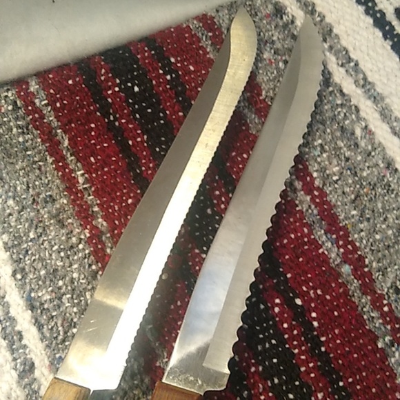 Knives - Picture 5 of 6